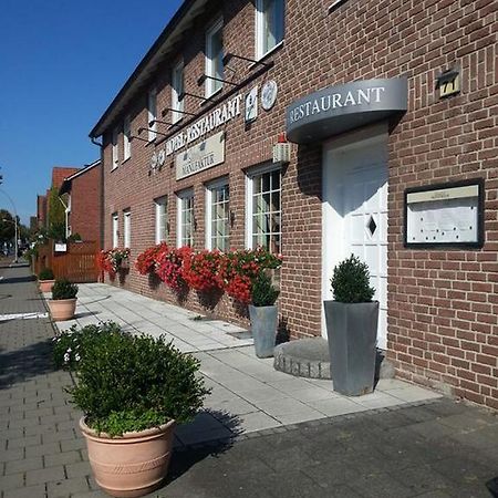 Hotel Zur Dicken Eiche Munster (North Rhine-Westphalia) Bagian luar foto