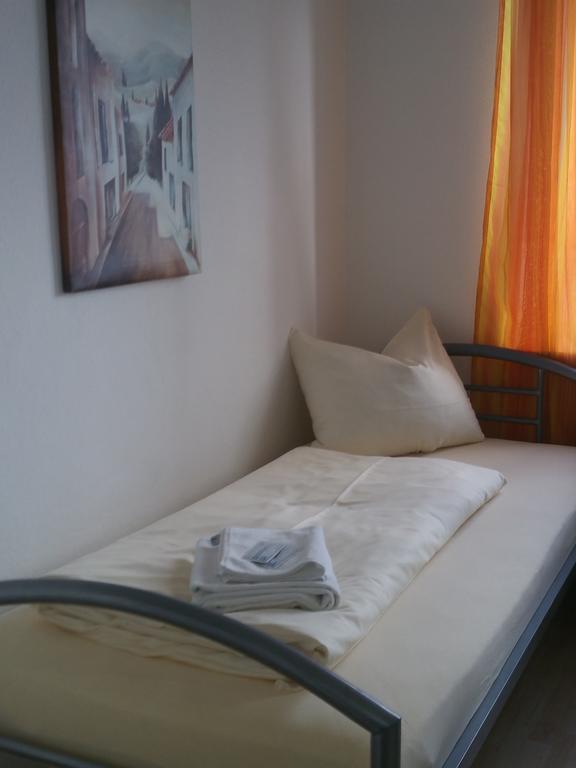 Hotel Zur Dicken Eiche Munster (North Rhine-Westphalia) Bagian luar foto