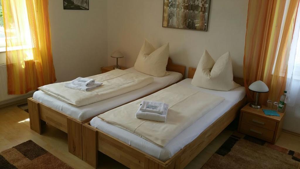 Hotel Zur Dicken Eiche Munster (North Rhine-Westphalia) Bagian luar foto