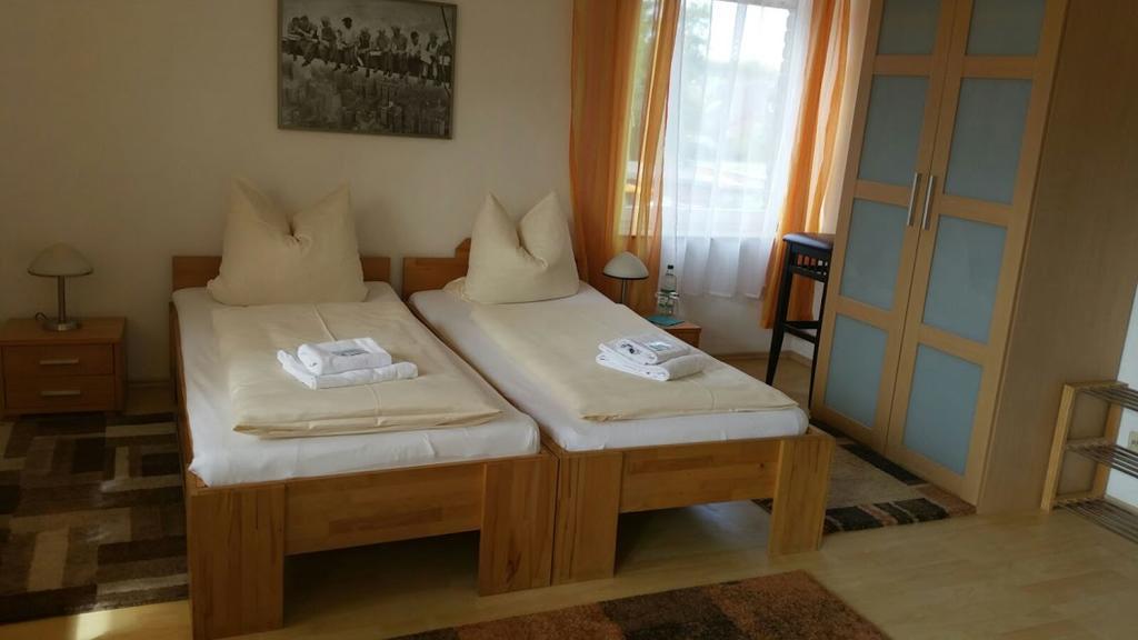 Hotel Zur Dicken Eiche Munster (North Rhine-Westphalia) Bagian luar foto